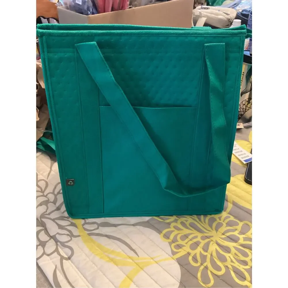 Thermal tote nwot thermal